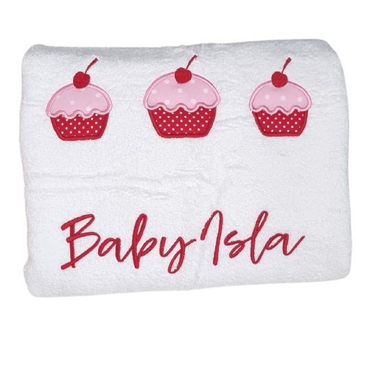 Sweet Lil Cupcake Girl's Personalised Bath Towel Set