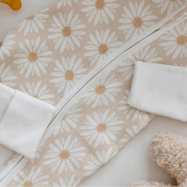 Neutral Baby Gift Hamper Dreams of Daisies