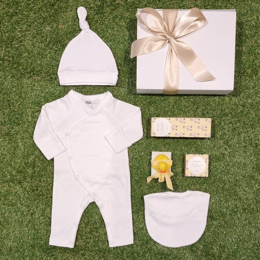 Yellow Duck Organic Neutral Baby Gift Hamper