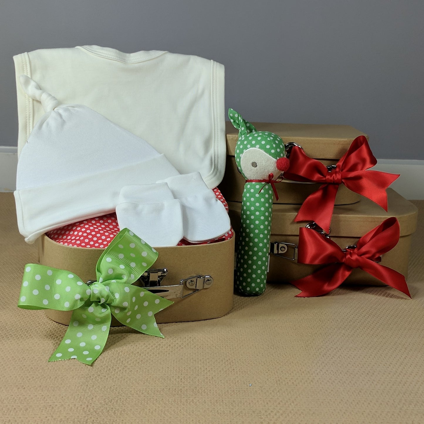 organic clothing baby Christmas gift hamper