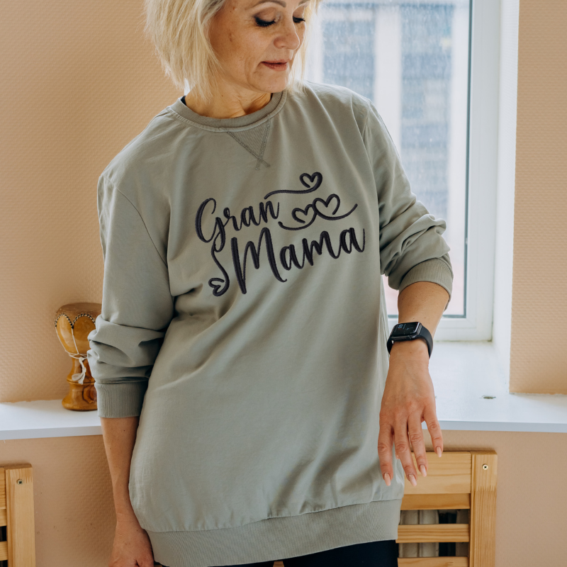 Gran Mama Sweat Shirts Clothing X Large - 16 Black Gran Mama