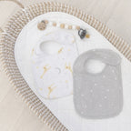 Noah Giraffe Neutral Baby Bibs 