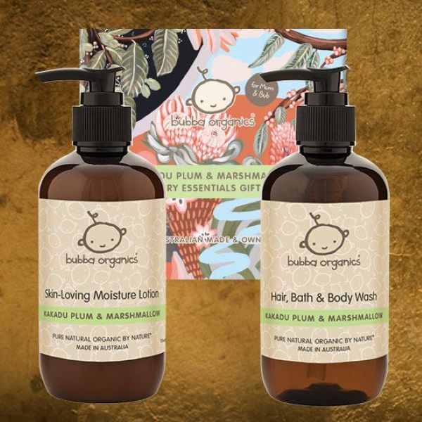 Bubba organics kakadu plum gift box with baby bath wash and moisturiser.